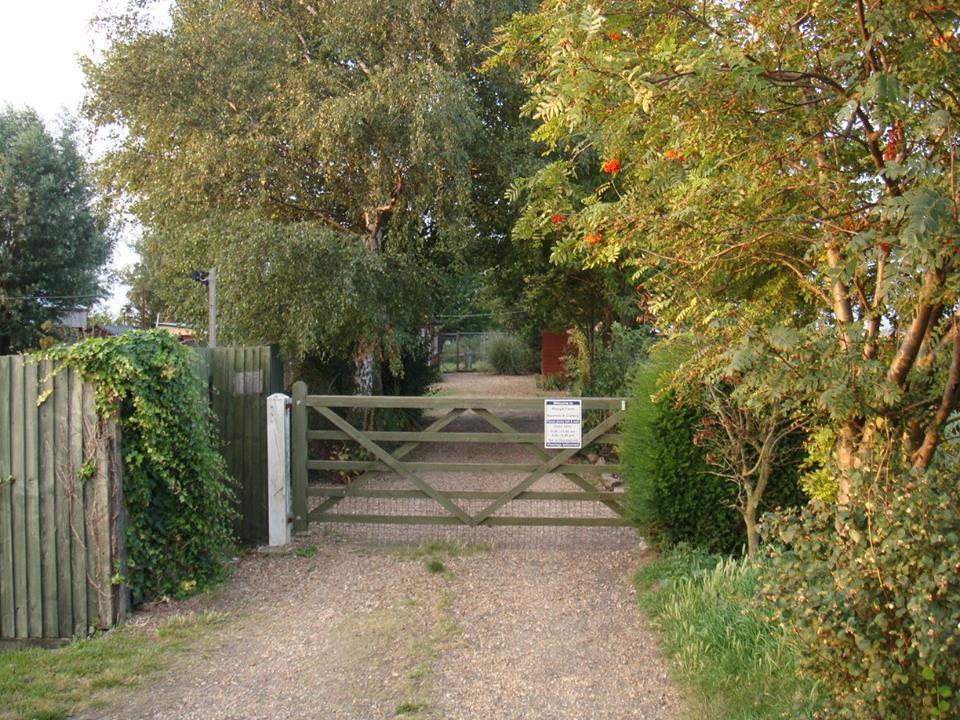 Plough Farm Boarding Kennel