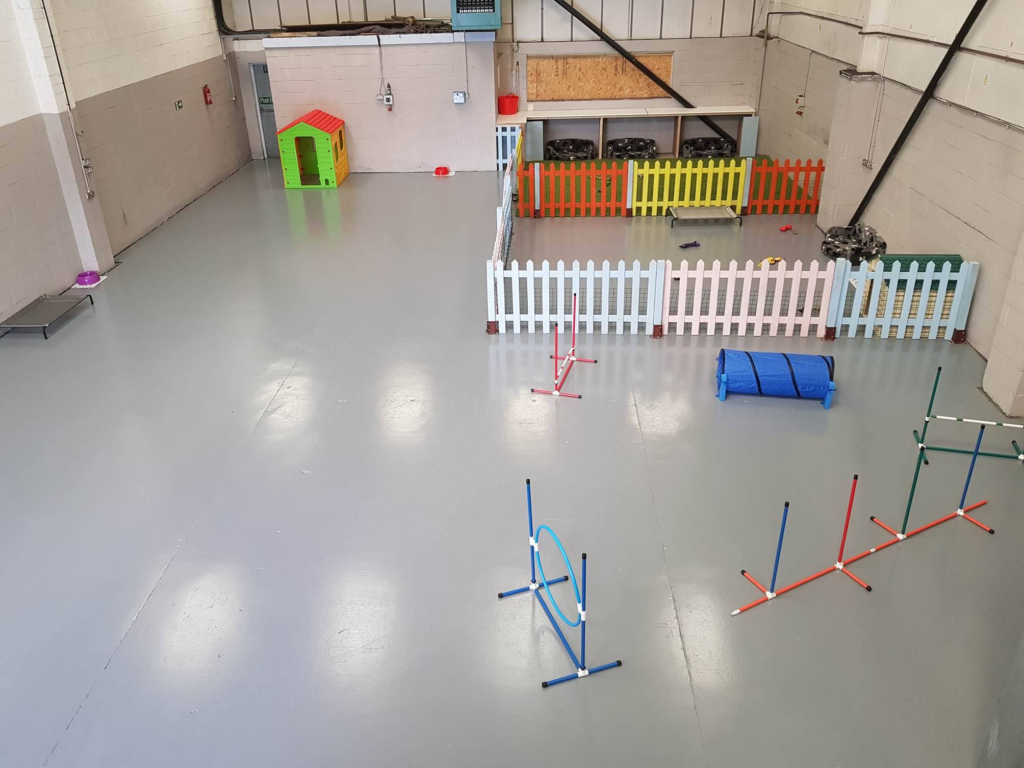 Happy Pets Boarding Kennel
